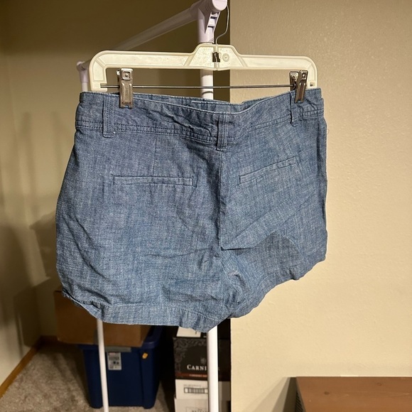 Gap Denim 3” Short Size 8 - Picture 5 of 5